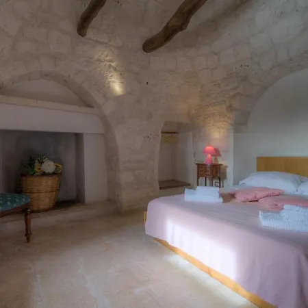 Trullo Casa Surya Martina Franca